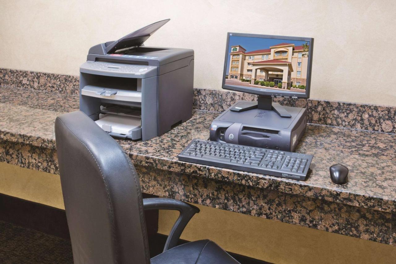 La Quinta Inn And Suites By Wyndham - Schertz Eksteriør billede